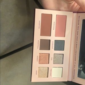 eyeshadow pallete
